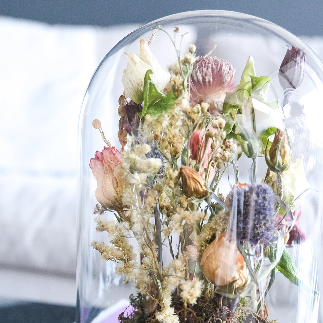 Cúpula con Flores Secas